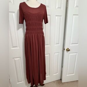 FREE PEOPLE BEACH LAYERED RUCHING FLOWY SKIRT MEG DRESS. SIZE LARGE VERY SOFT.